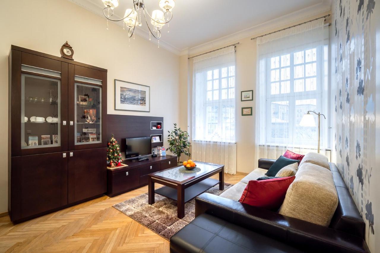 Classic Apartments In Old Town Tallin Zewnętrze zdjęcie